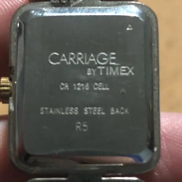 Women's Two-Tone Quartz Watch - Picture 6 of 6